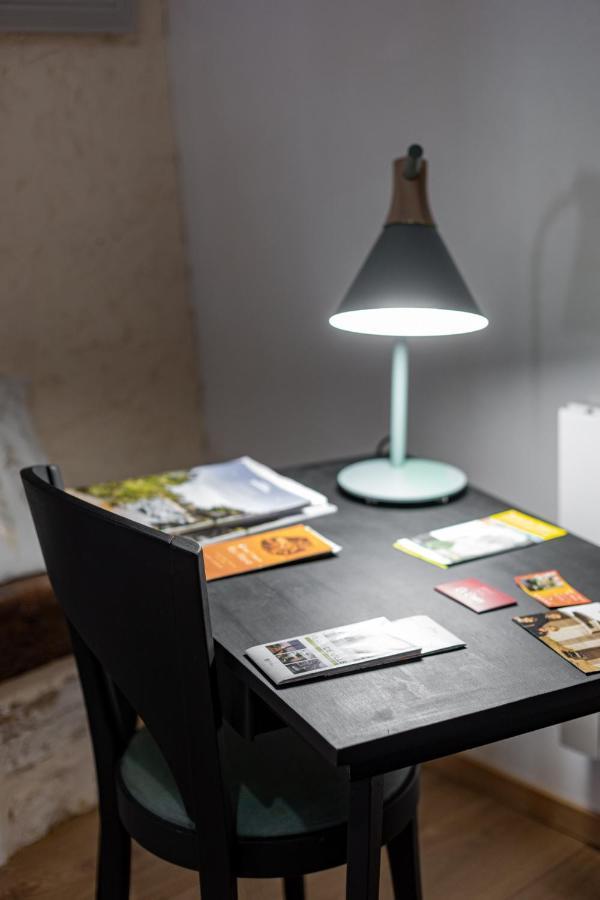 Joli Appartement 2 Pers Dans Les Remparts De เกร็องด์ ภายนอก รูปภาพ